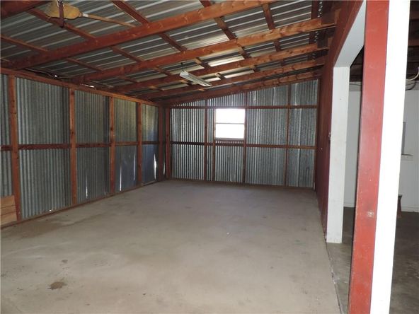 600 E Beaumont Ave, Cooper, TX 75432